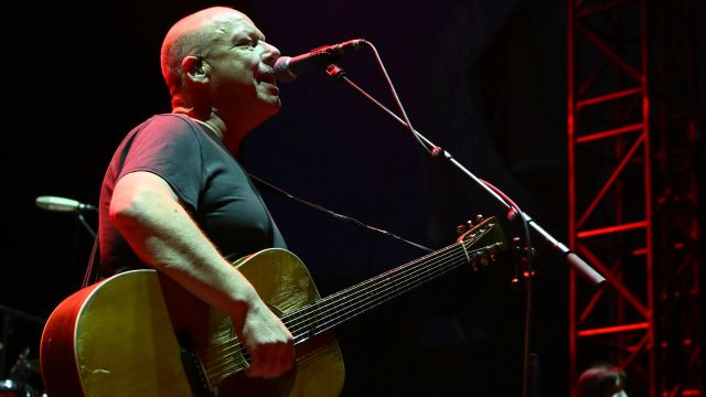 Do Prahy se vrací Pixies. Kapela, která zásadně ovlivnila punk i Nirvanu